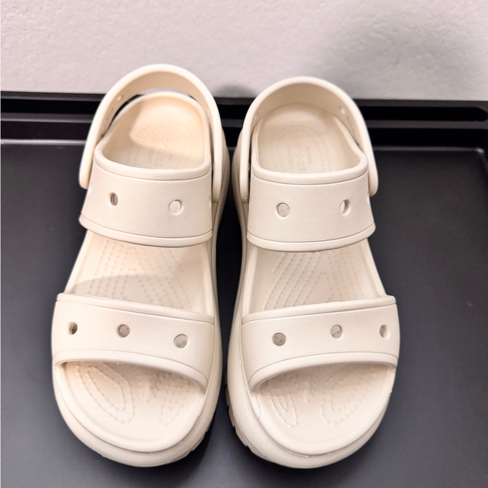 CROCS Women Cream Double-Strap Sandals